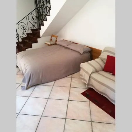 度假居 Casetta Helena 的里雅斯特